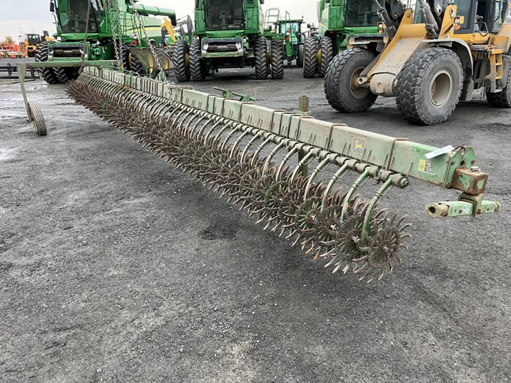 john-deere-400-image-3