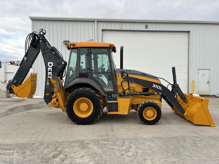 2020-john-deere-2020-image-4