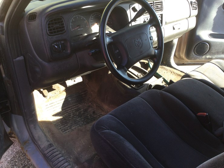 2000-dodge-dakota-slt-image-5