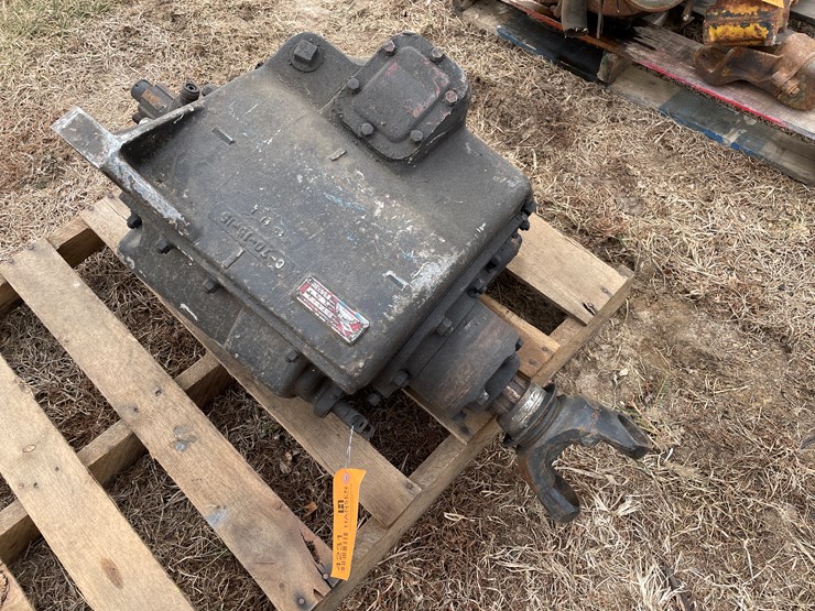 #4231-•-spicer-auxiliary-transmission-image-1