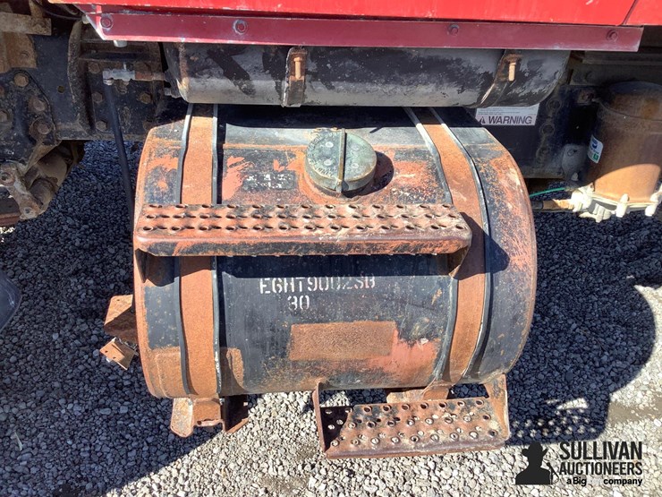 1989-ford-lt8000-image-16