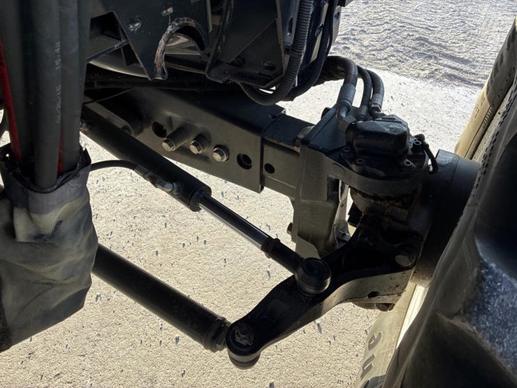 2010-case-ih-8120-image-49