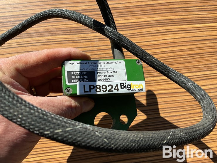 john-deere-8000-image-12