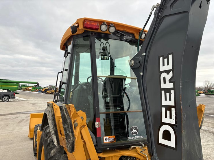 2020-john-deere-2020-image-41