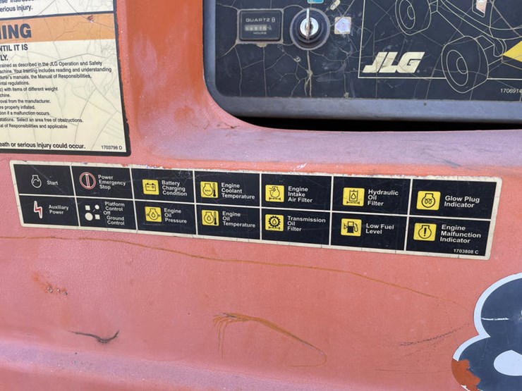2007-jlg-800s-image-34