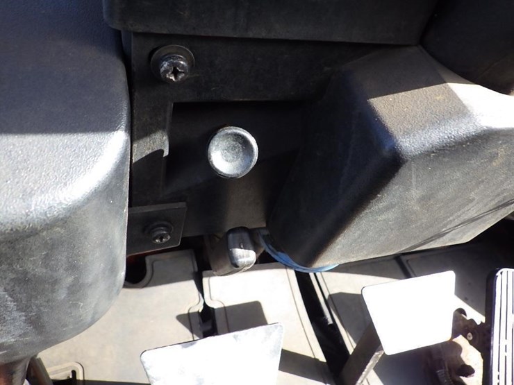 2014-utilev-ut30p-image-20