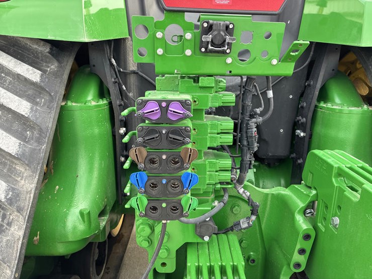 2023-john-deere-9rx-590-image-34