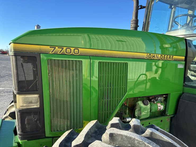 1994-john-deere-7700-image-30