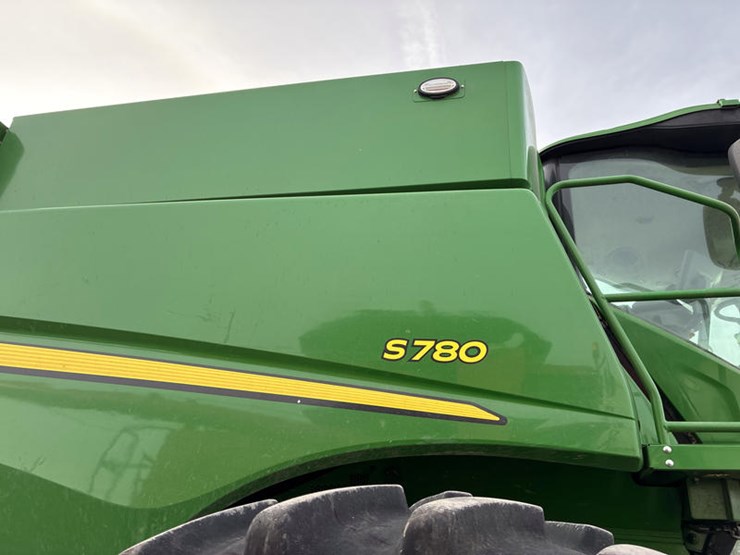 2023-john-deere-s780-image-25