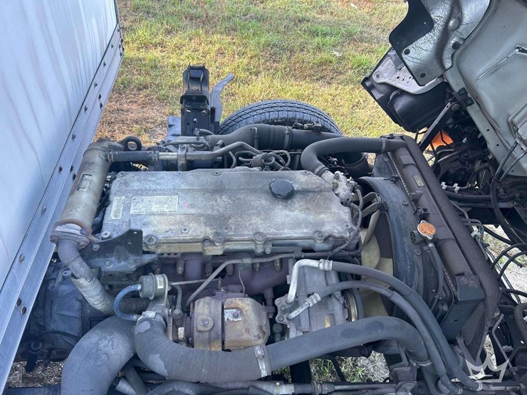 2006-gmc-w4500-image-8