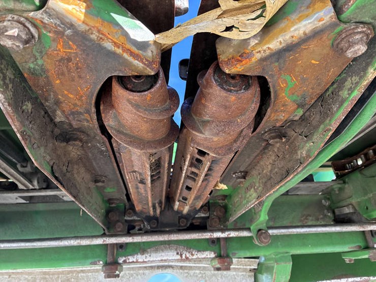 2012-john-deere-612c-image-46