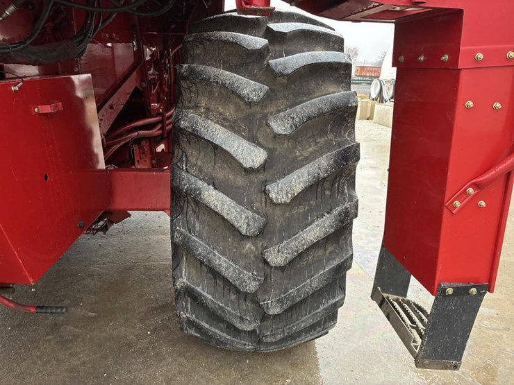 2000-case-ih-2388-image-36
