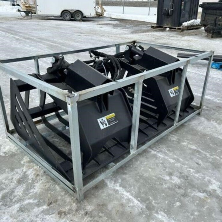 UNUSED Great Bear Rock Grapple Bucket