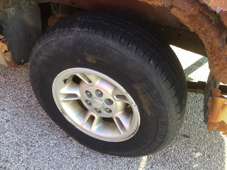 2000-dodge-dakota-slt-image-14