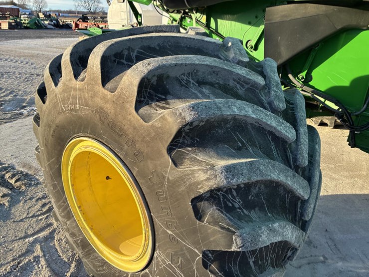 2021-john-deere-s770-image-44