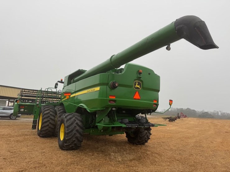 2014-john-deere-s680-image-23