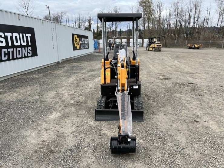 2026-miva-va15-mini-hydraulic-excavator-image-8