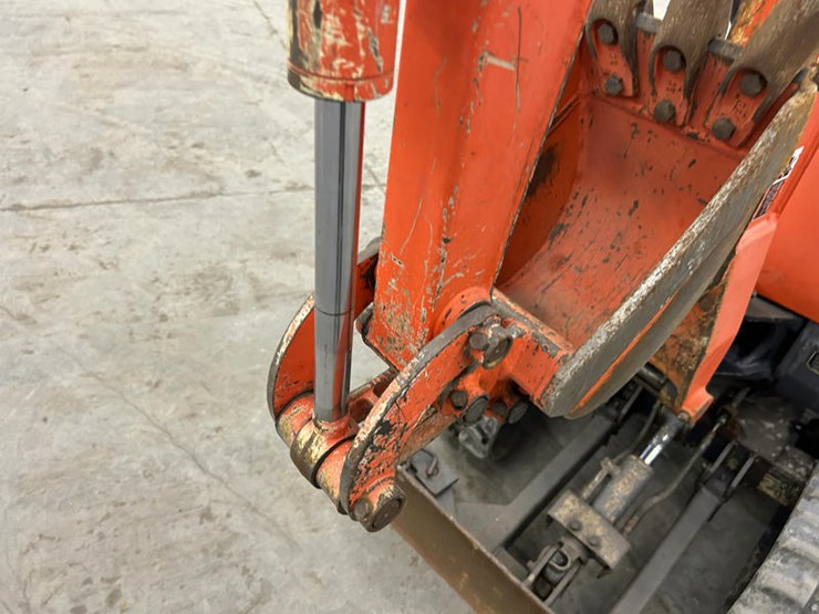 2016-kubota-k008-3-image-6