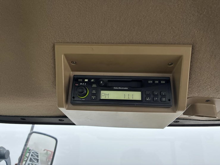 2005-john-deere-4920-image-84