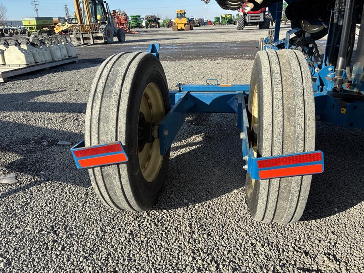 2010-kinze-3600-image-78