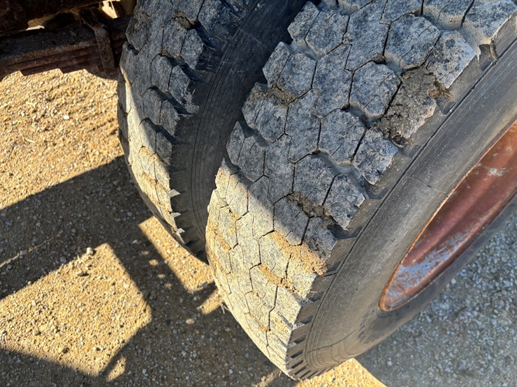 2003-ford-f650-image-77