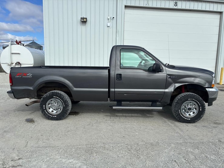 2004-ford-f250-image-4