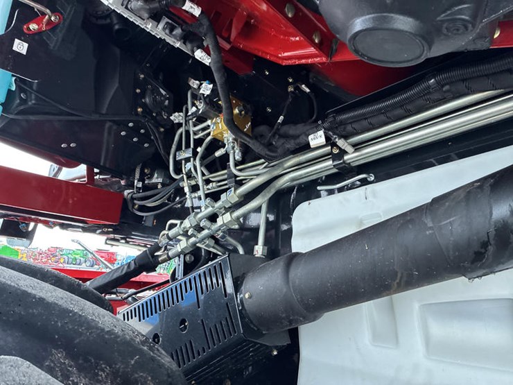 2024-case-ih-8250-image-49