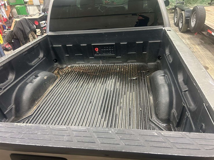 2013-chevy-silverado-lt-z71-pick-up-truck-image-21