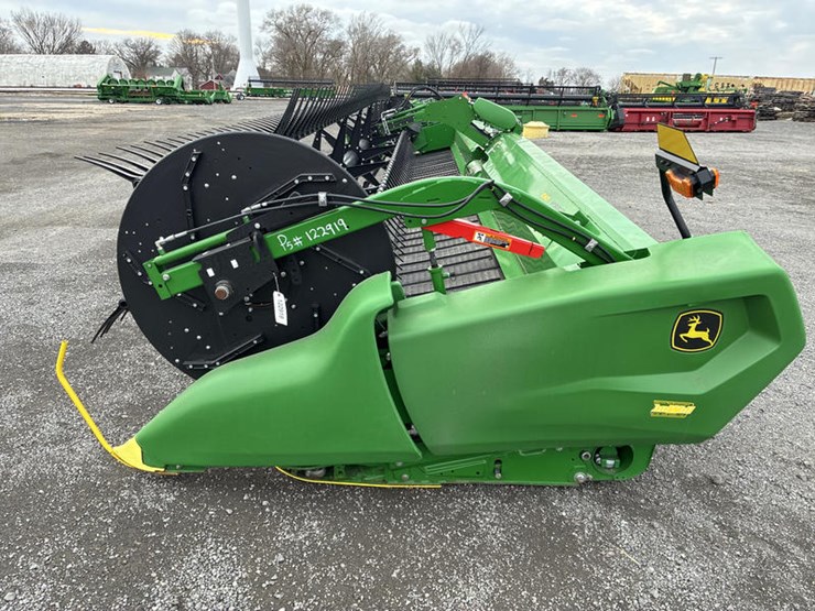 2024-john-deere-rd40f-image-10