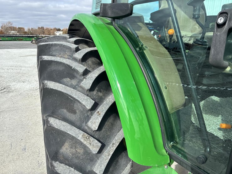 2009-john-deere-6115d-image-16