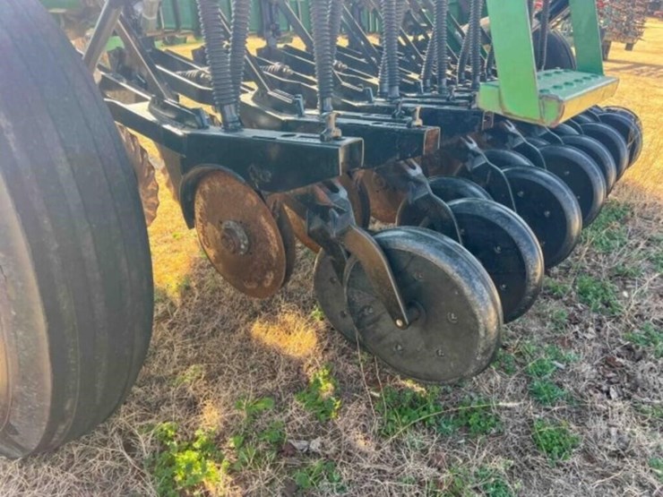 great-plains-10’-no-till-drill-image-11