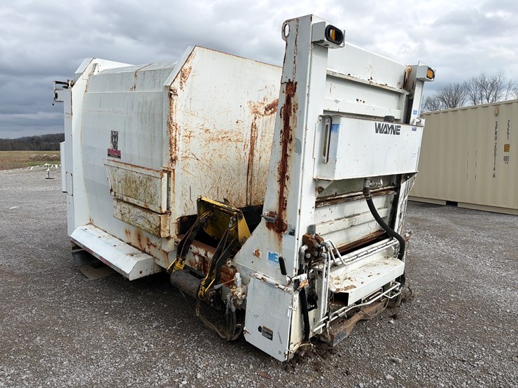 2008-caterpillar-10-image-2