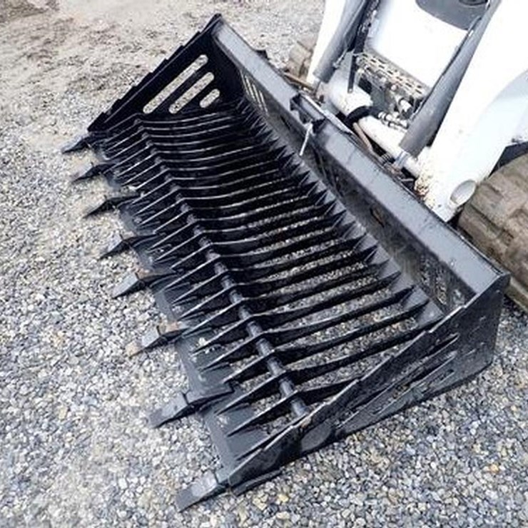Wildcat 84" Skid Steer Skeleton Tooth Bucket