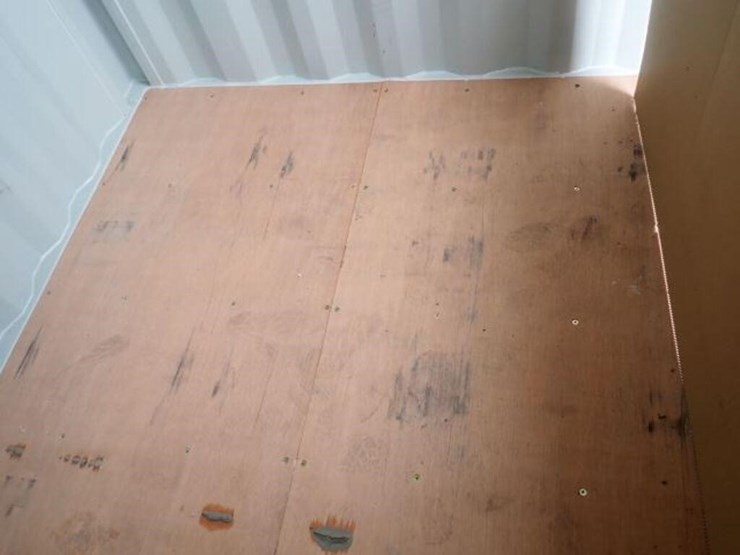 unused-8-ft-shipping-container-image-9