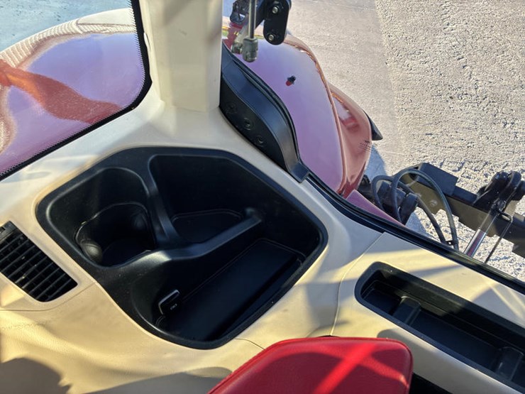 2024-case-ih-magnum-310-afs-connect-image-81