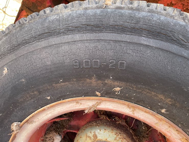 1951-mack-fire-apparatus-image-16