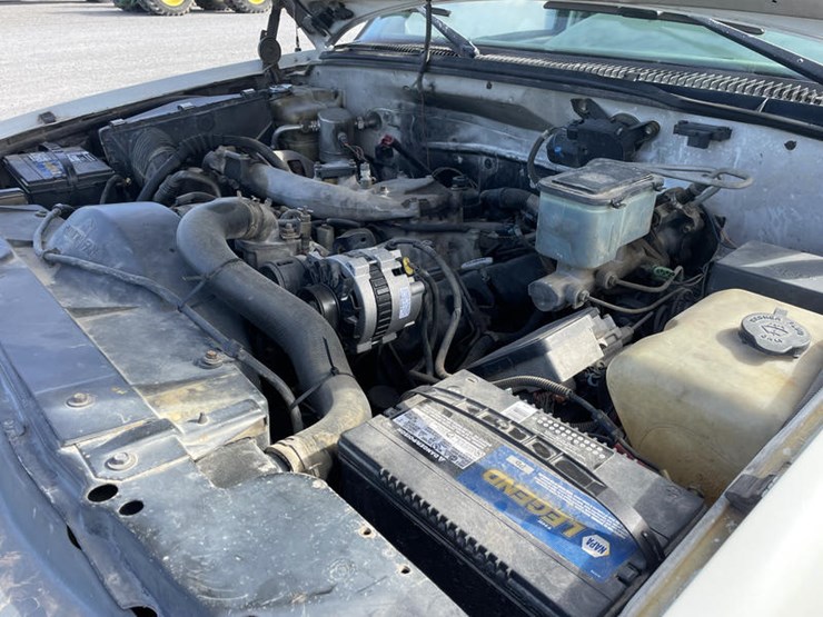 1995-gmc-sierra-3500hd-image-5