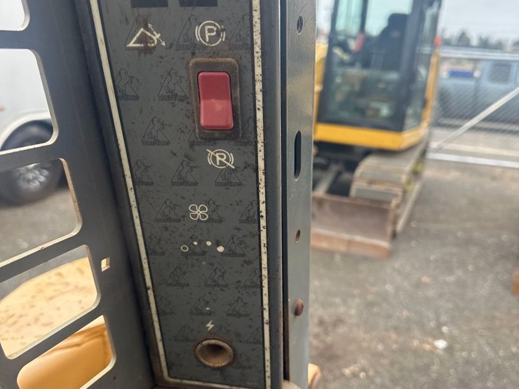 mustang-2109-image-15