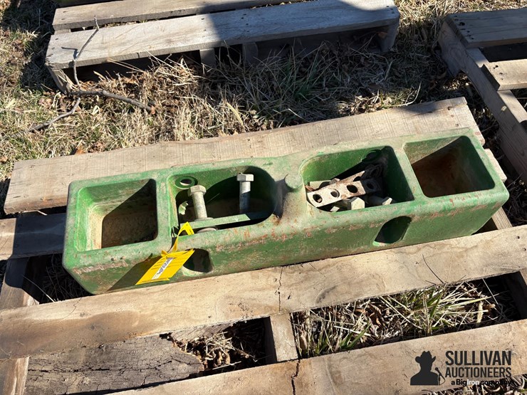john-deere-weight-bracket-image-6
