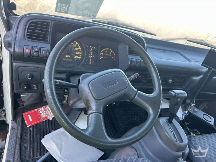 2006-gmc-w4500-image-11