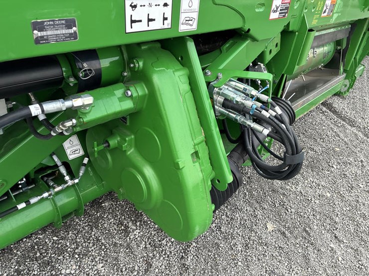 2024-john-deere-rd40f-image-32