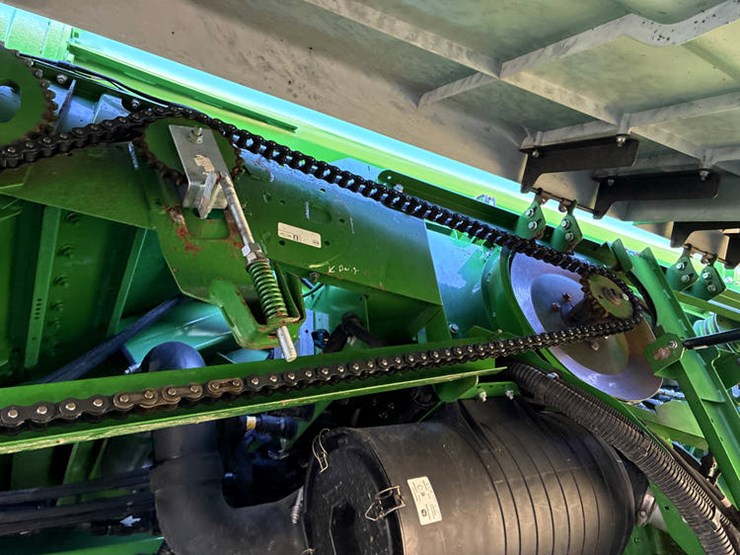 2017-john-deere-s680-image-54