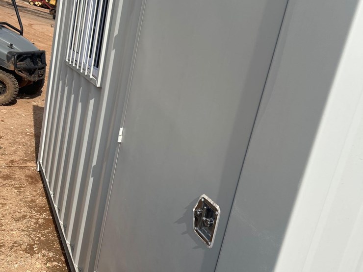 10ft-l-x-8ft-3in-h-office/storage-container-image-4