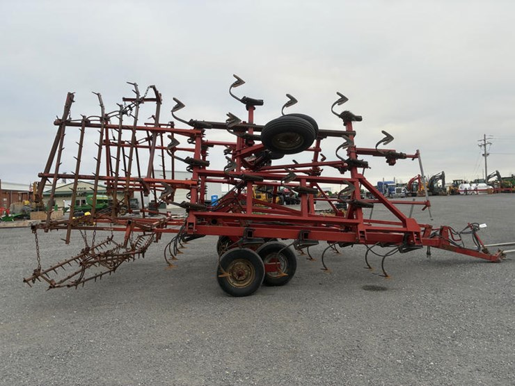 case-ih-4800-image-5