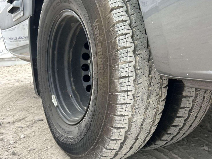 2021-mercedes-benz-sprinter-4500-image-53