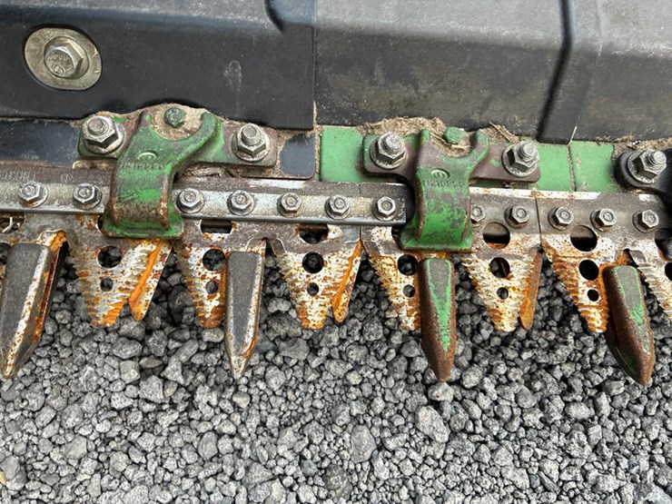 2024-john-deere-rd40f-image-53