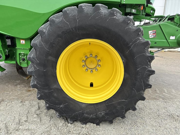 2017-john-deere-s680-image-32