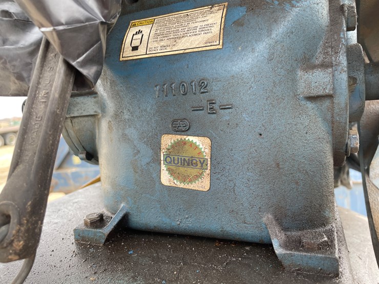 #4260-•-quincy-industrial-air-compressor-image-6