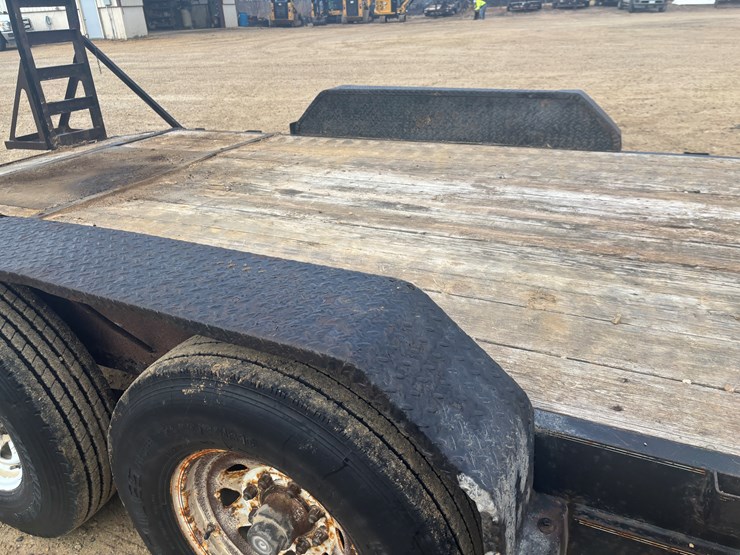 #2319-•-2010-pj-trailers-20'-trailer-image-11