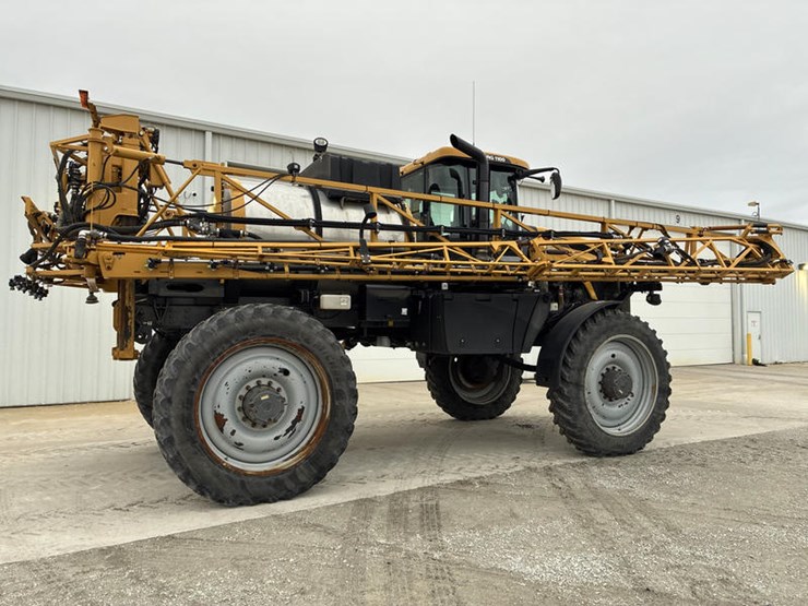 2015-ag-chem-rg1100-image-5